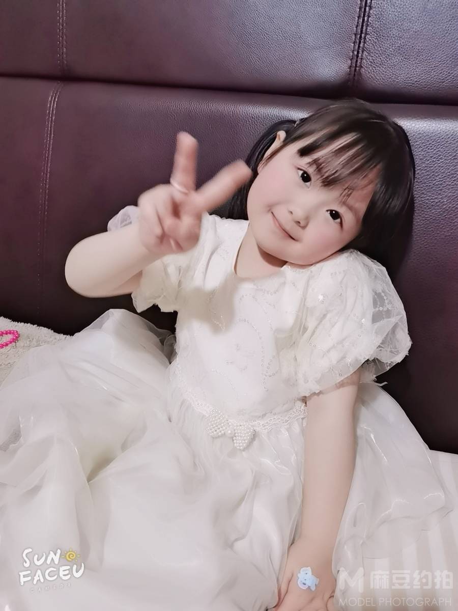 纪实模特