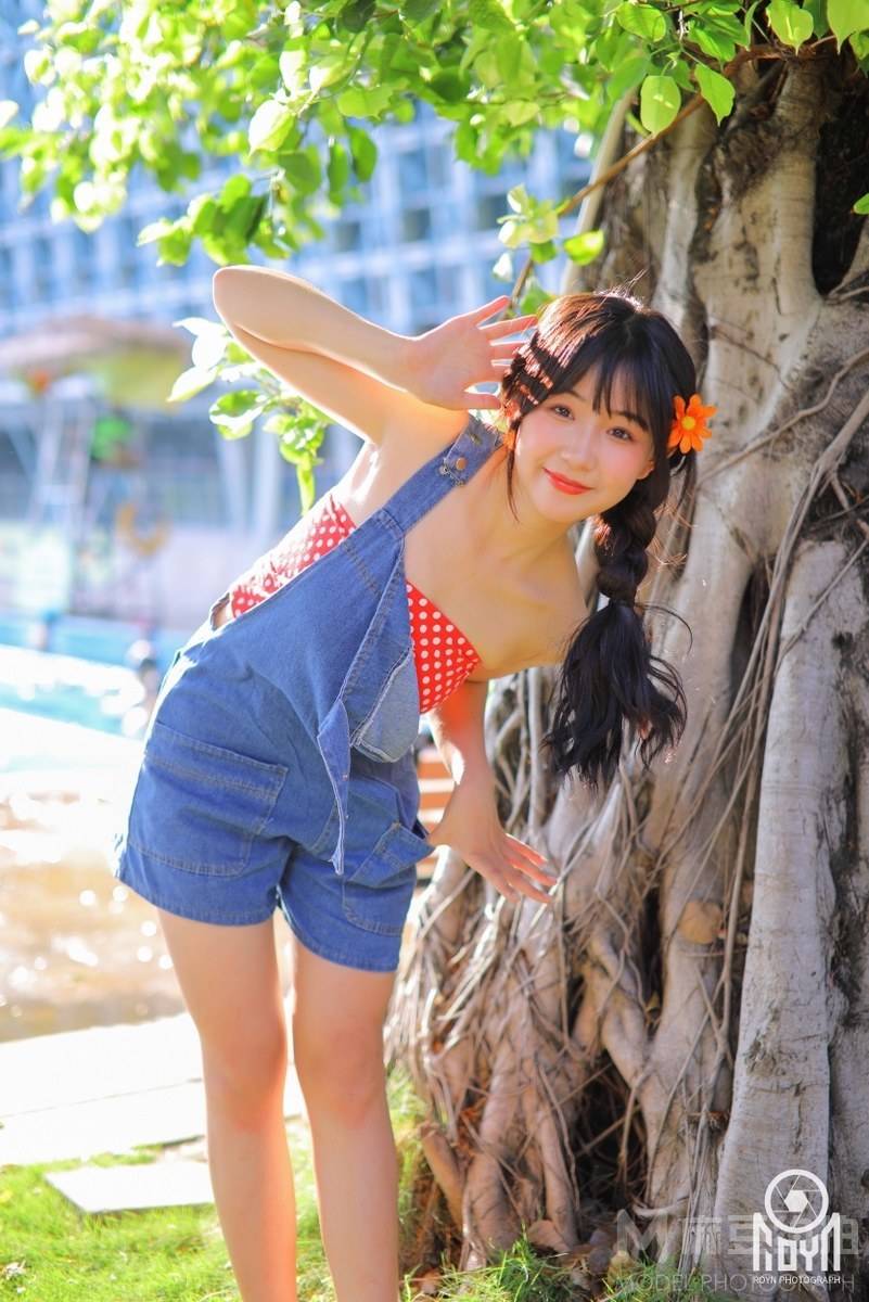 校园模特
