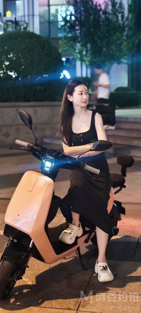 民国模特