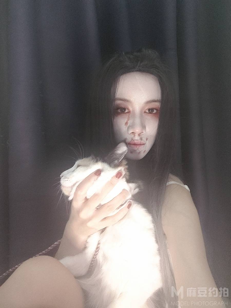 暗黑模特
