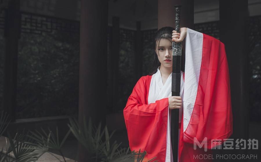 汉服模特