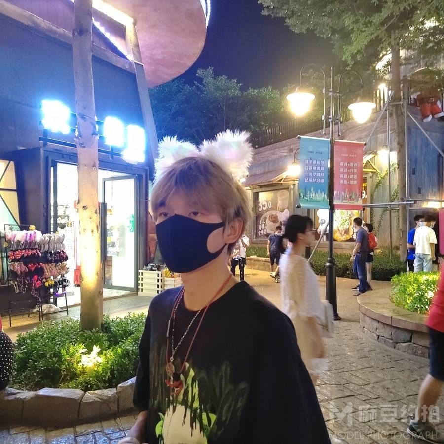 情侣模特
