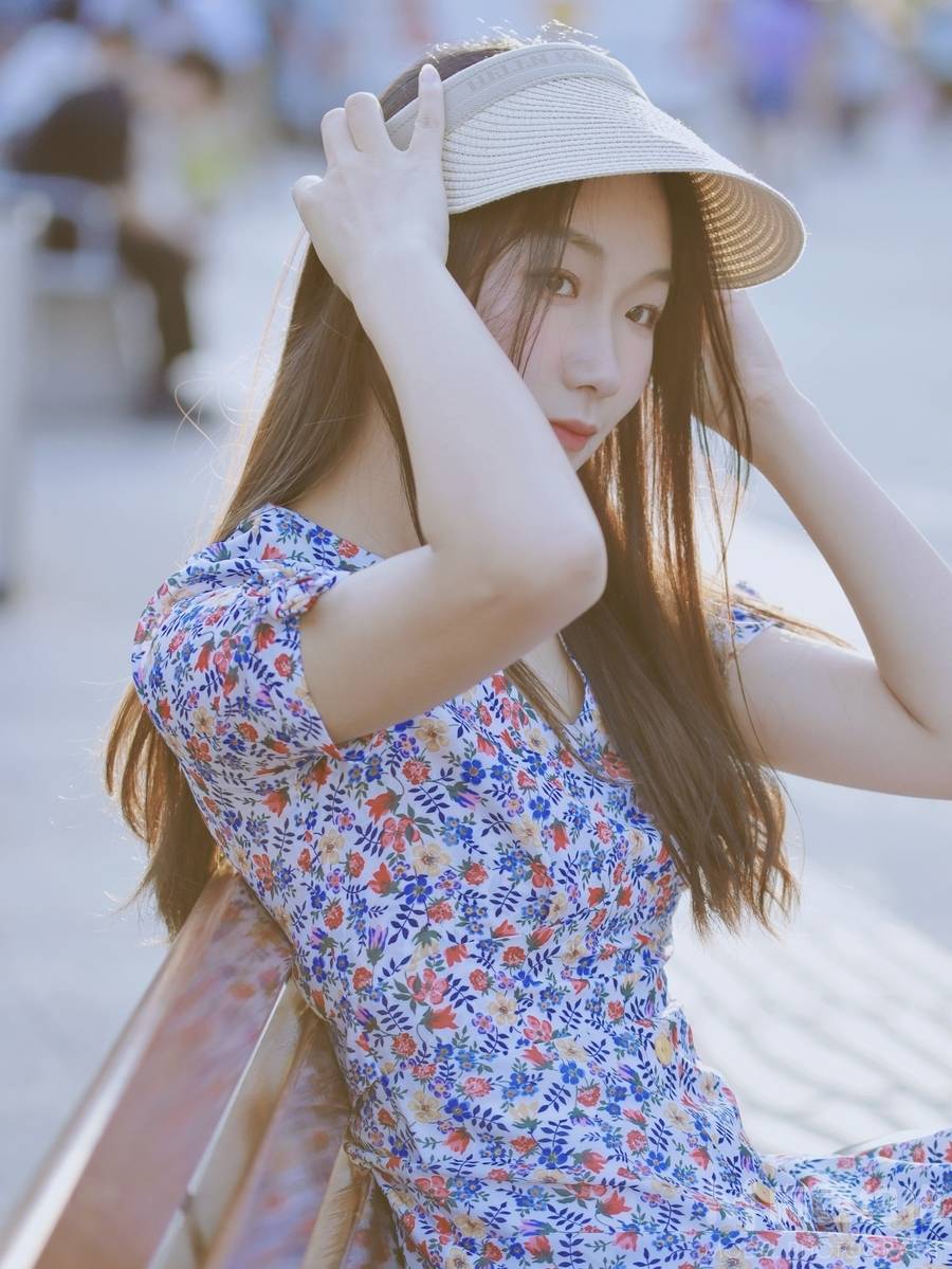 宝丽来模特