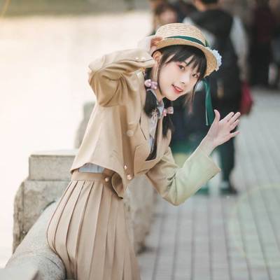 校园模特