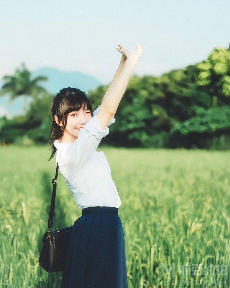 校园模特