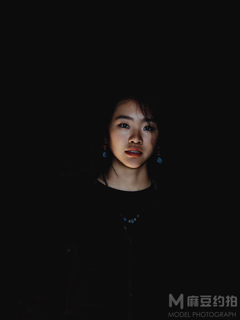 暗黑模特