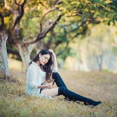 情绪模特