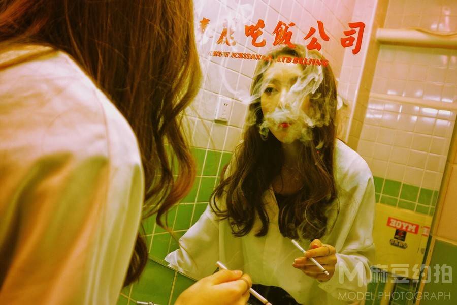 暗黑模特