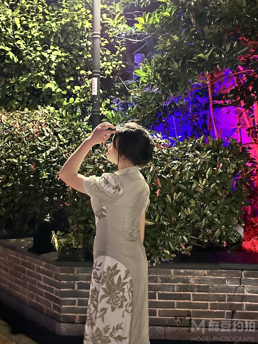 民国模特