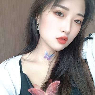 黑白模特