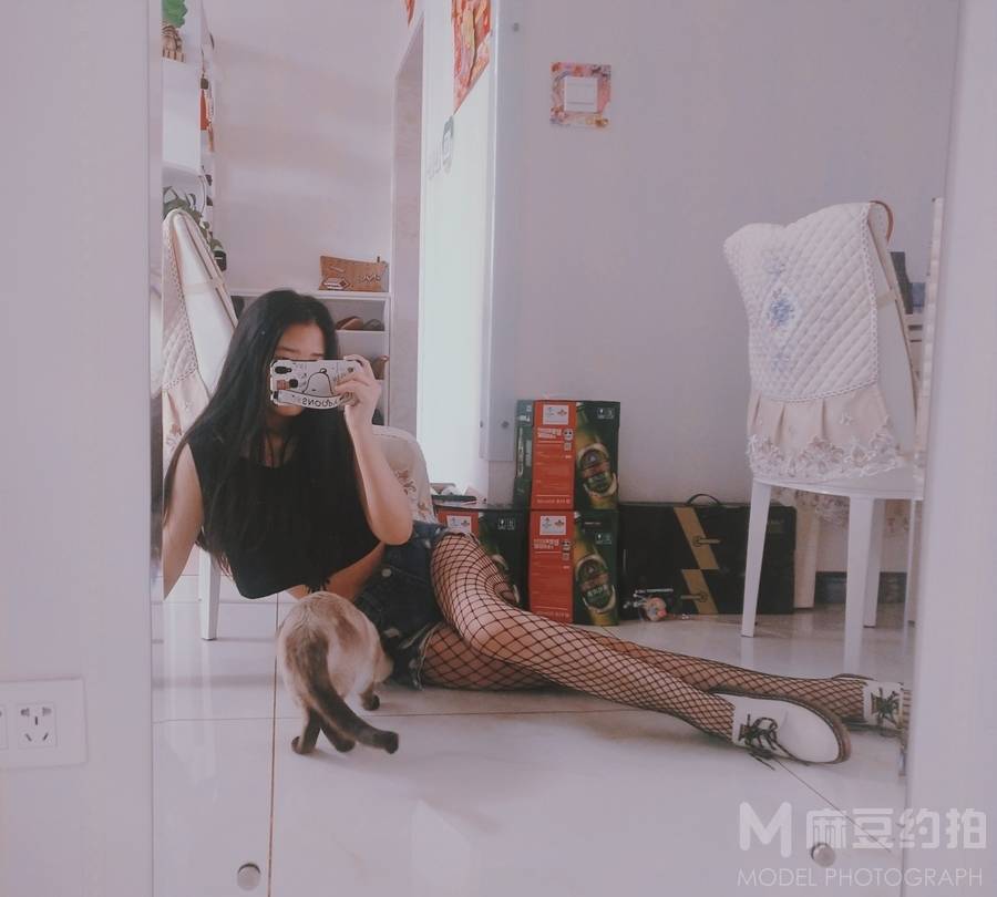 清新模特