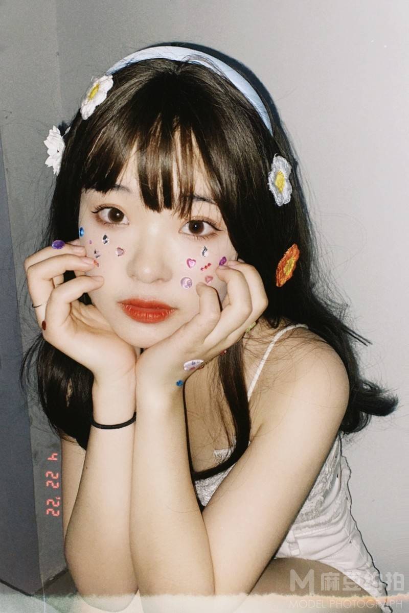 胶片模特