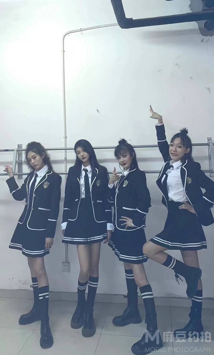 校园模特
