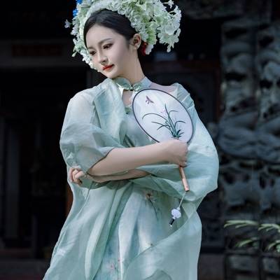 汉服模特