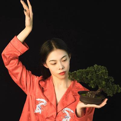 黑白模特
