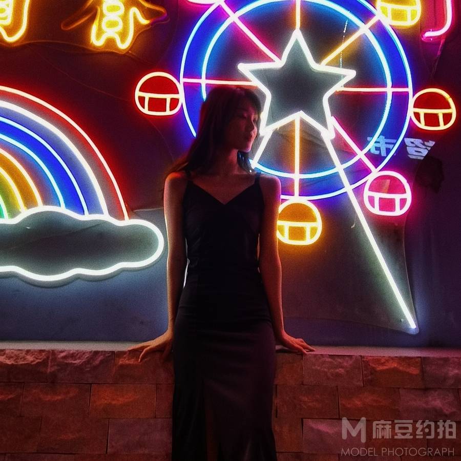 暗黑模特