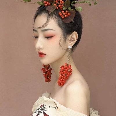 妆容模特