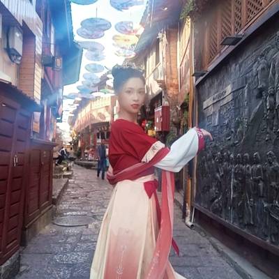 汉服模特