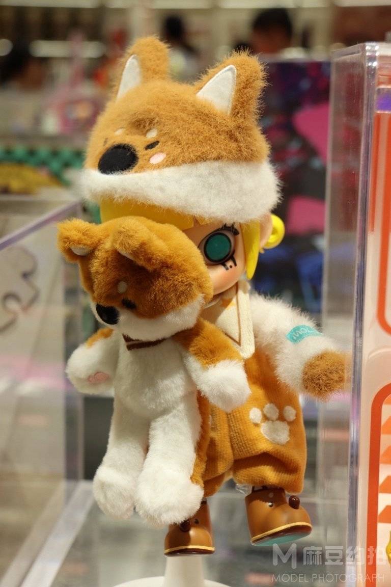 纪实模特