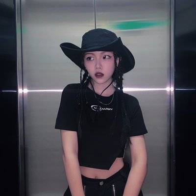 暗黑模特