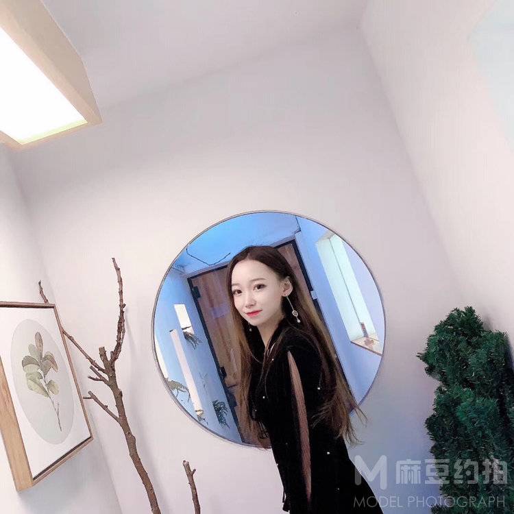 民国模特