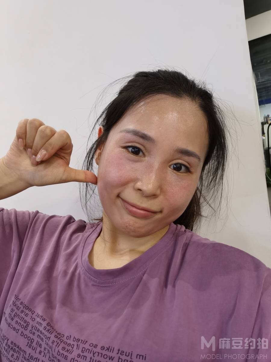 纪实模特