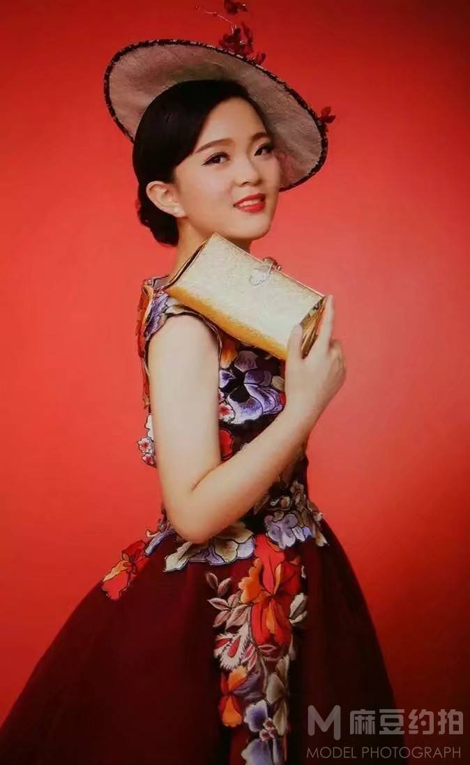 清新模特