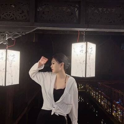 夜景模特
