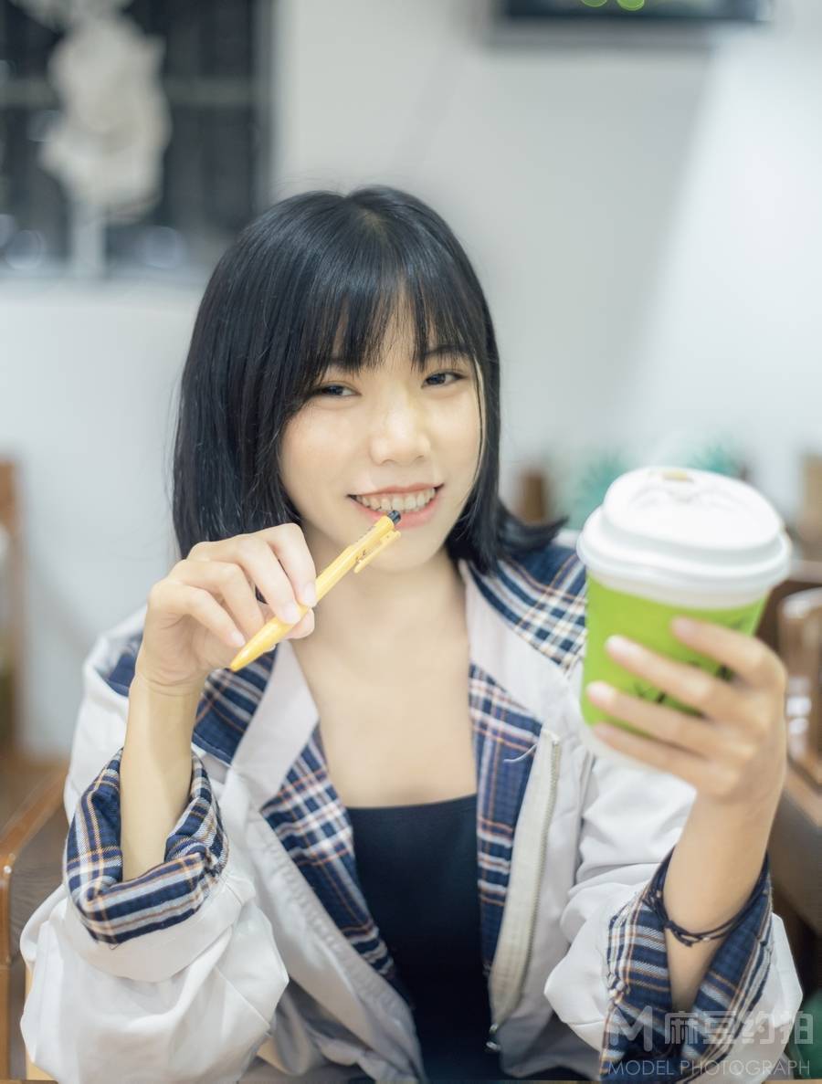 清新模特