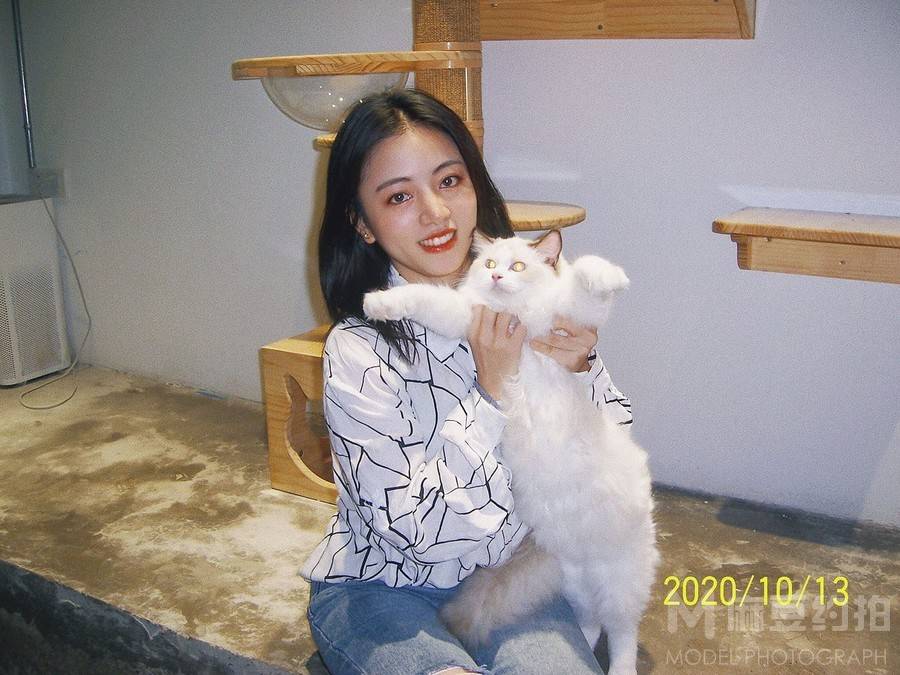 胶片模特
