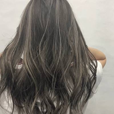 黑白模特