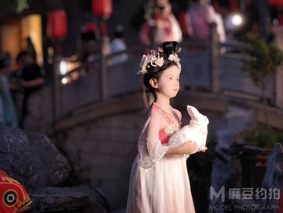 清新模特