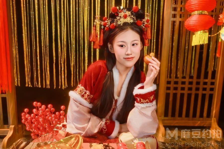 汉服模特