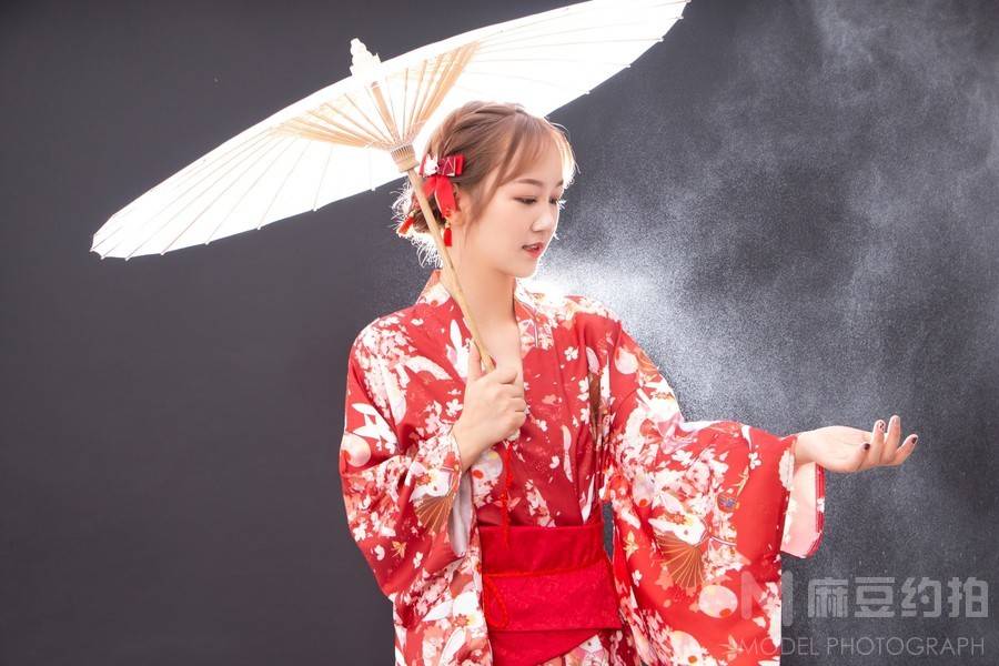 和服模特