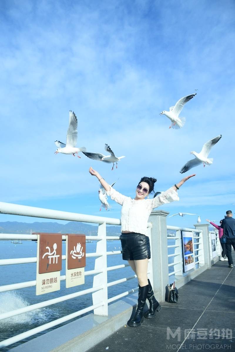 清新模特