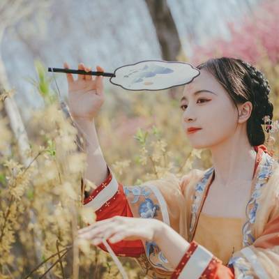 汉服模特