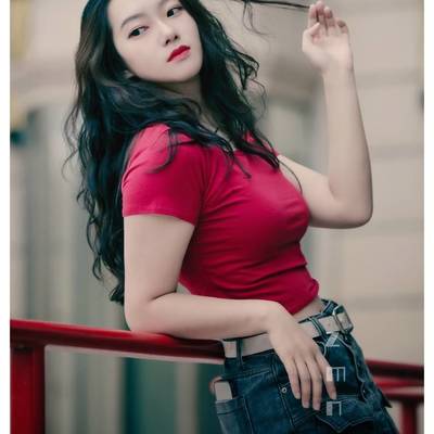 情绪模特
