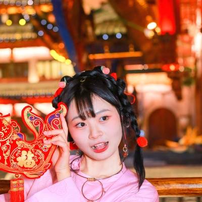 汉服模特