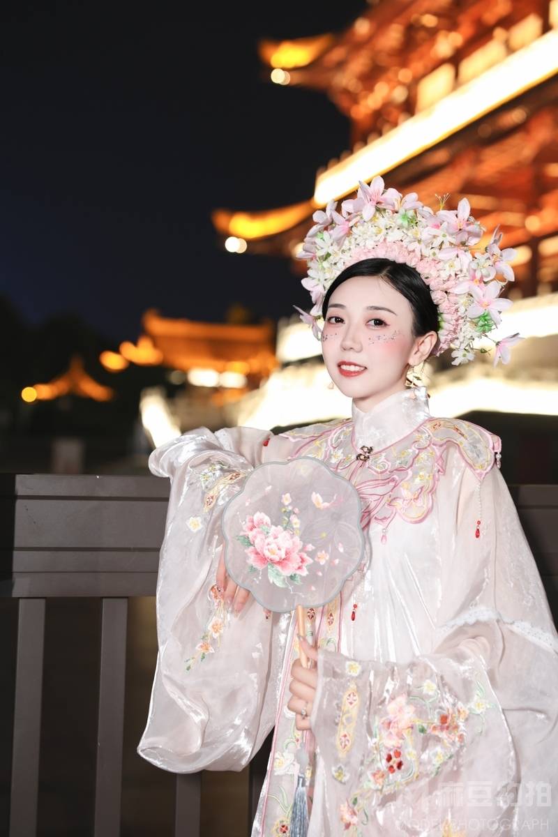 民国模特