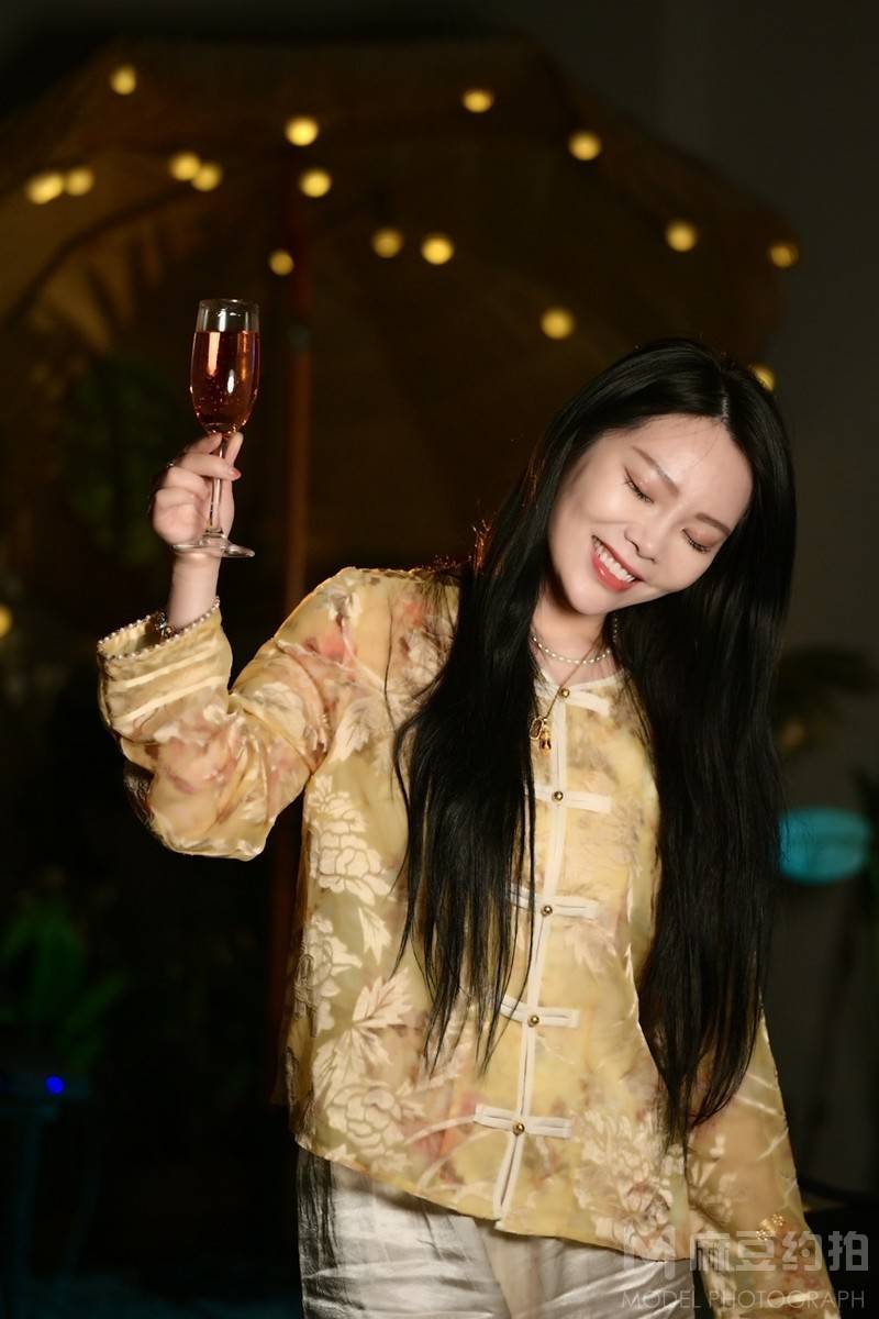 民国模特