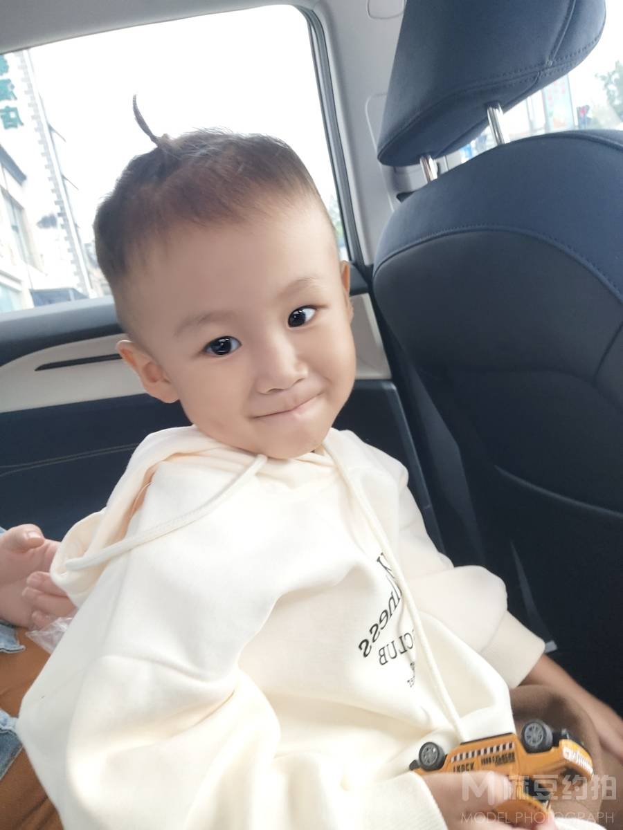儿童摄影模特
