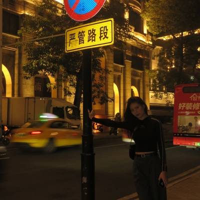 夜景模特