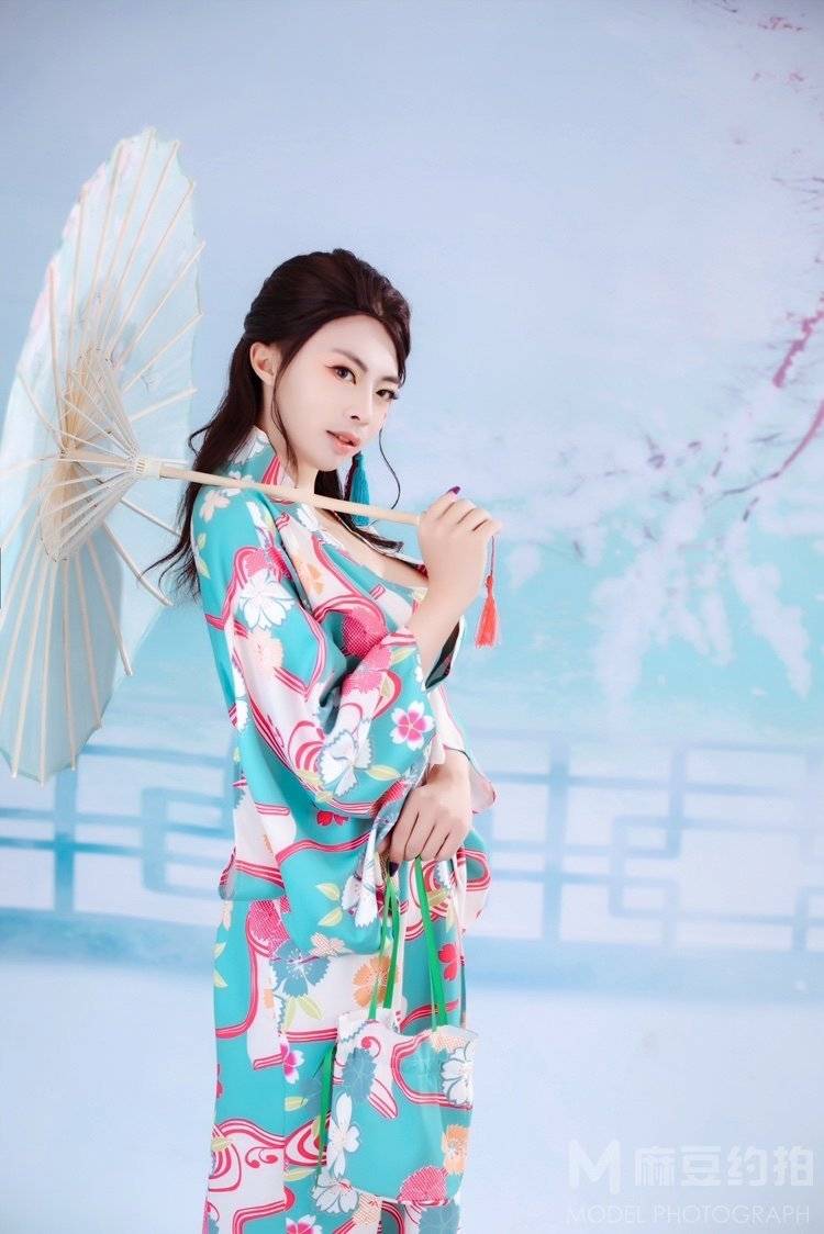 和服模特