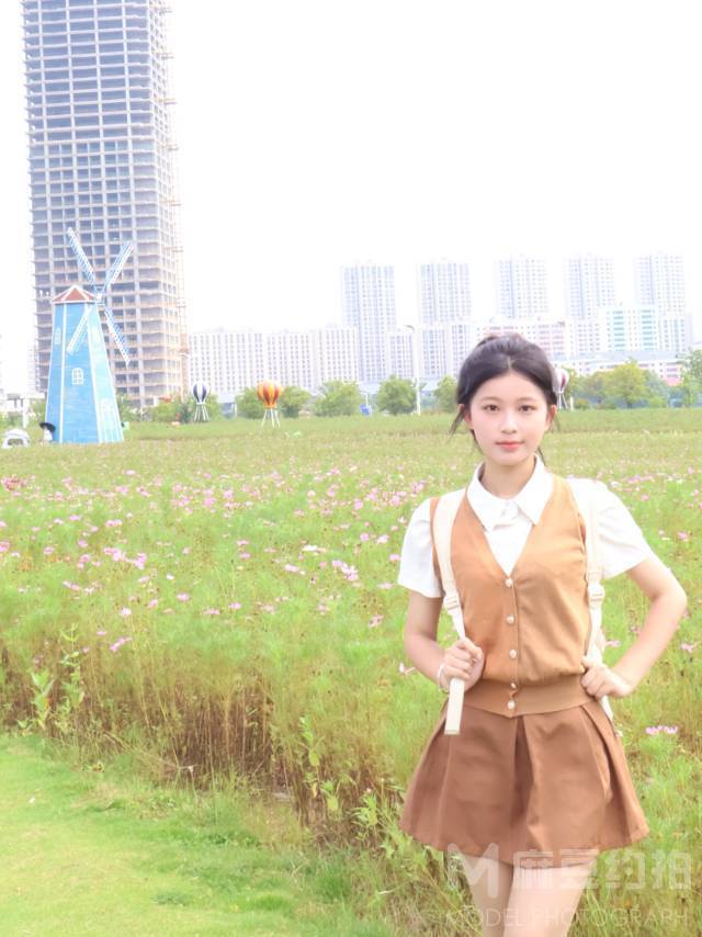 清新模特