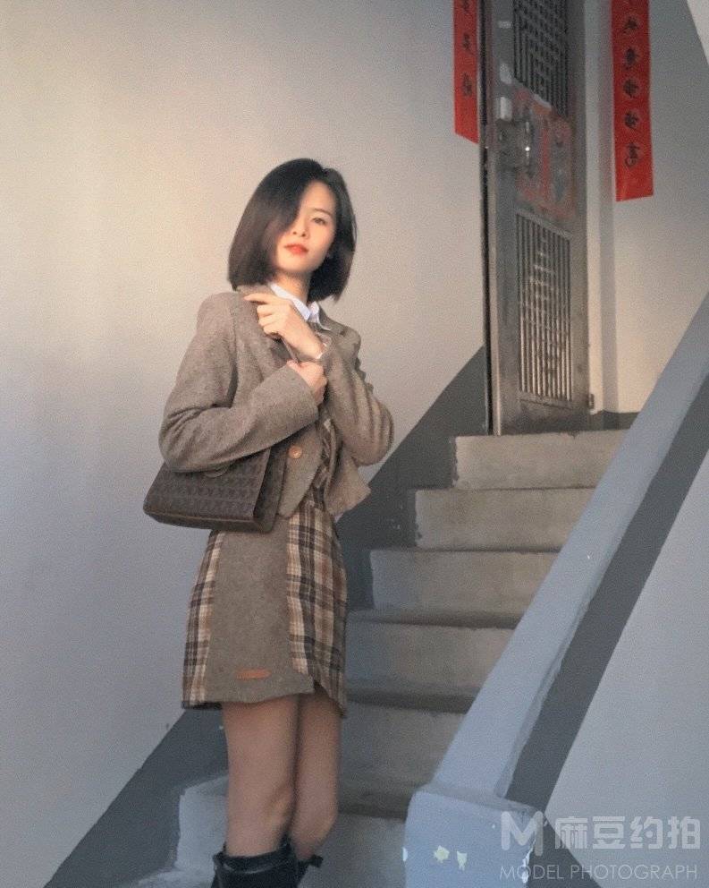 校园模特