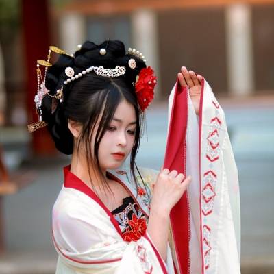 汉服模特