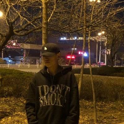 黑白模特