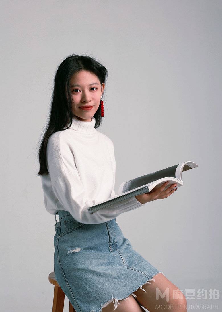妆容模特