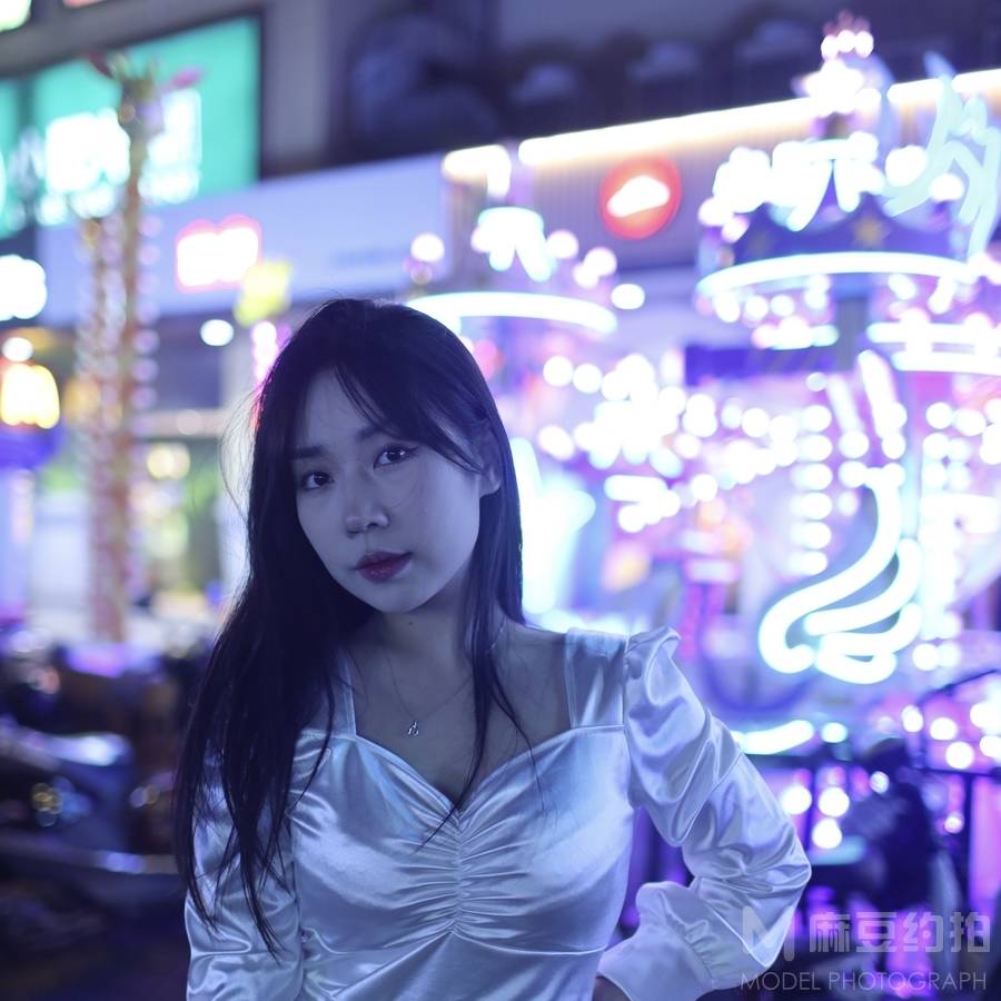 夜景模特