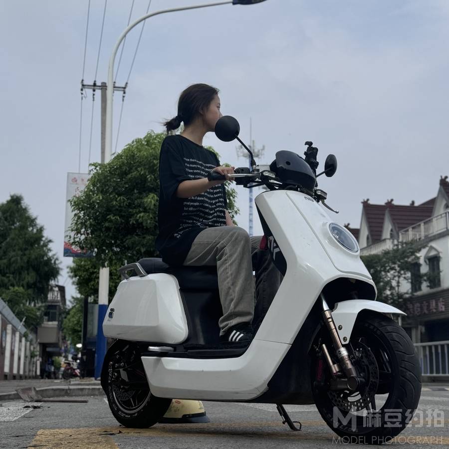 纪实模特